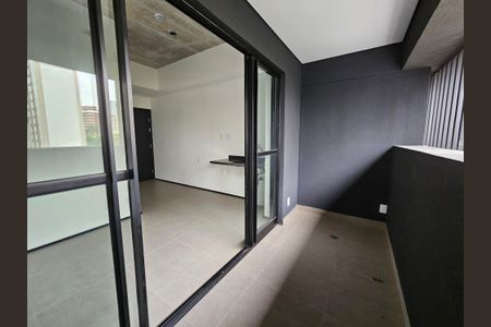 Sacada de kitnet/studio à venda com 1 quarto, 24m² em Brooklin, São Paulo