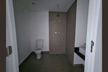 Banheiro de kitnet/studio à venda com 1 quarto, 24m² em Brooklin, São Paulo