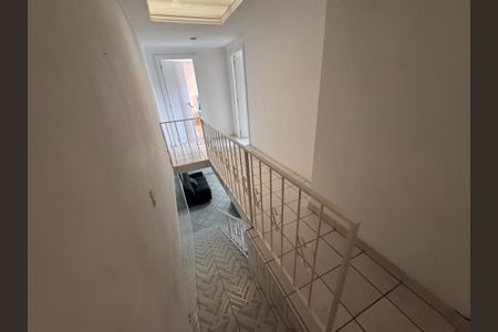 Casa para alugar com 150m², 2 quartos e 2 vagasCorredor