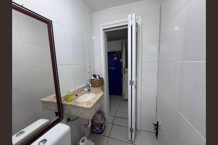 Casa para alugar com 150m², 2 quartos e 2 vagasBanheiro de Serviço