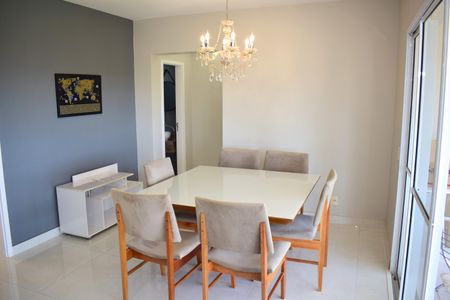 Apartamento para alugar com 128m², 4 quartos e 2 vagasSala