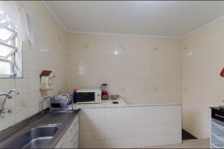 Casa à venda com 176m², 3 quartos e 3 vagas Casa à venda com 176m², 3 quartos e 3 vagasCozinha