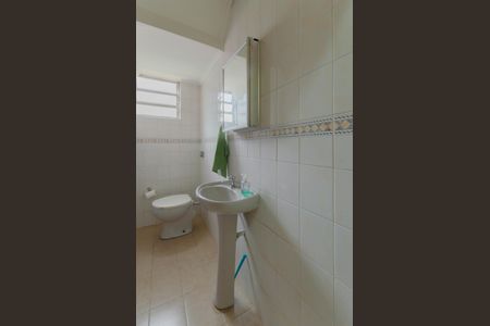 Casa à venda com 176m², 3 quartos e 3 vagas Casa à venda com 176m², 3 quartos e 3 vagasLavabo