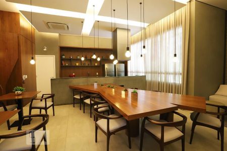 Apartamento para alugar com 70m², 2 quartos e 1 vaga