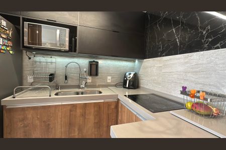 Apartamento para alugar com 70m², 2 quartos e 1 vaga Apartamento para alugar com 70m², 2 quartos e 1 vagaCozinha