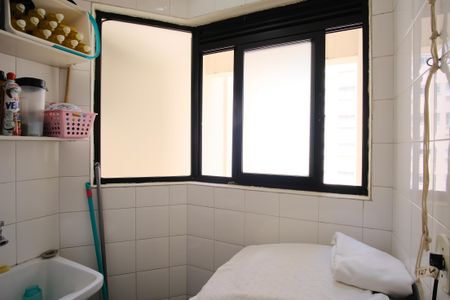 Apartamento à venda com 45m², 1 quarto e 1 vagaÁrea de Serviço