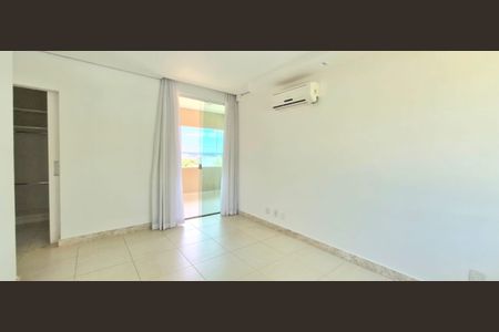 Casa de condomínio à venda com 1000m², 3 quartos e 2 vagas
