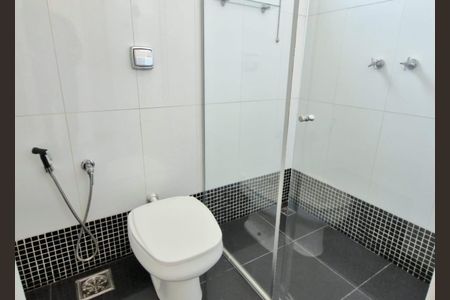 Casa de condomínio à venda com 1000m², 3 quartos e 2 vagas