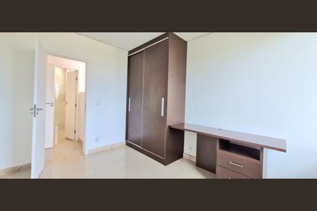 Casa de condomínio à venda com 1000m², 3 quartos e 2 vagas