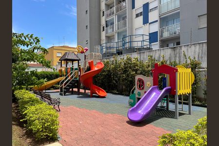 Apartamento à venda com 53m², 2 quartos e 1 vaga Apartamento à venda com 53m², 2 quartos e 1 vagaÁrea comum - Playground