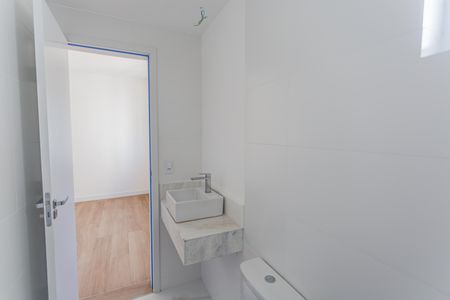 Apartamento à venda com 56m², 2 quartos e 2 vagasBanheiro da Suíte