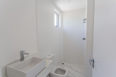 Apartamento à venda com 56m², 2 quartos e 2 vagasBanheiro da Suíte