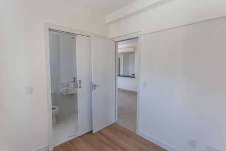 Apartamento à venda com 56m², 2 quartos e 2 vagasSemi-Suíte