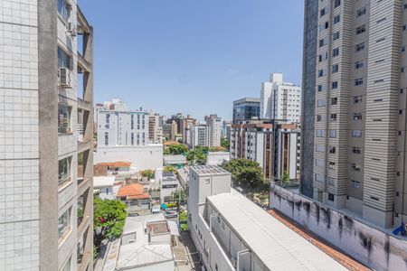 Apartamento à venda com 56m², 2 quartos e 2 vagasVista da Semi-Suíte