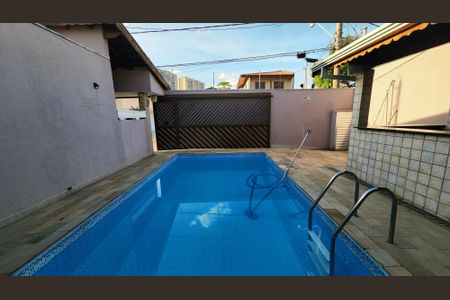 Casa para alugar com 271m², 4 quartos e 3 vagas Casa para alugar com 271m², 4 quartos e 3 vagasÁrea comum