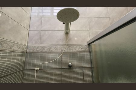 Casa para alugar com 271m², 4 quartos e 3 vagas Casa para alugar com 271m², 4 quartos e 3 vagasBanheiro da Suíte