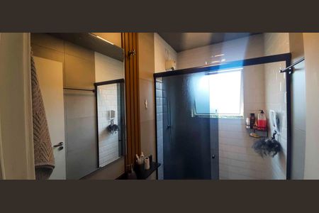 Apartamento à venda com 67m², 2 quartos e 2 vagasBanheiro