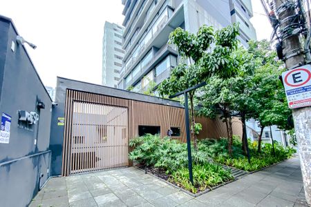 Studio à venda com 35m², 1 quarto e 1 vaga Studio à venda com 35m², 1 quarto e 1 vagaFachada - Plaquinha