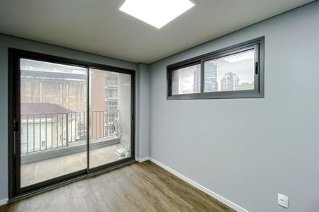 Studio à venda com 35m², 1 quarto e 1 vaga Studio à venda com 35m², 1 quarto e 1 vagaSala