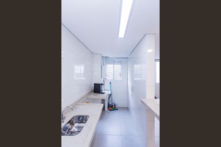 Apartamento para alugar com 42m², 2 quartos e sem vagaCozinha e Área de Serviço