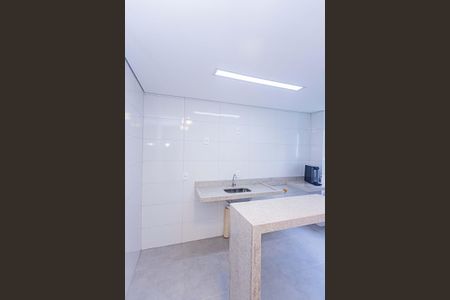 Apartamento para alugar com 42m², 2 quartos e sem vagaCozinha e Área de Serviço