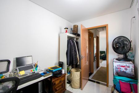 Quarto 2 de apartamento à venda com 2 quartos, 90m² em Vila Vilma, Santo André