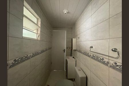 Casa à venda com 106m², 2 quartos e 2 vagas Casa à venda com 106m², 2 quartos e 2 vagasBanheiro Social