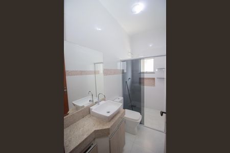 Casa à venda com 180m², 3 quartos e 2 vagasBanheiro da Suíte