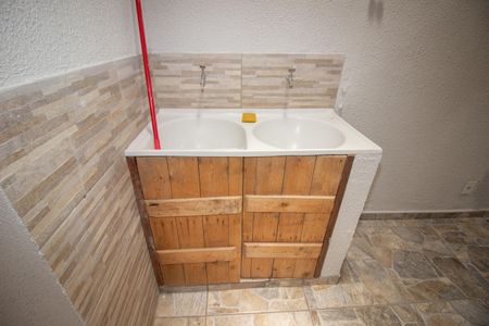 Casa à venda com 180m², 3 quartos e 2 vagasÁrea de Serviço