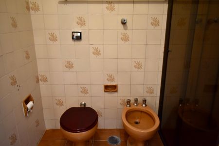 Apartamento à venda com 207m², 4 quartos e 4 vagas Apartamento à venda com 207m², 4 quartos e 4 vagasCobertura Suíte 2