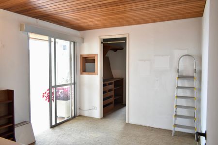 Apartamento à venda com 207m², 4 quartos e 4 vagas Apartamento à venda com 207m², 4 quartos e 4 vagasCobertura Suíte 1