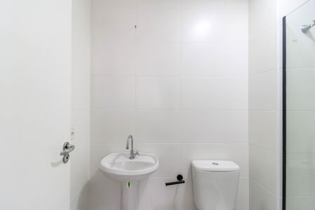 Apartamento para alugar com 28m², 1 quarto e sem vagaBanheiro da Suíte