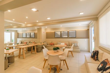 Apartamento para alugar com 28m², 1 quarto e sem vagaÁrea comum - Salão de festas
