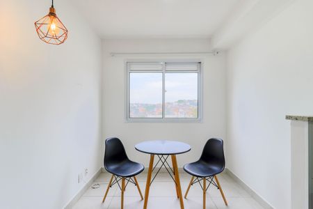 Sala de apartamento para alugar com 1 quarto, 28m² em Parque Maria Helena, São Paulo