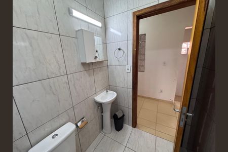 Casa para alugar com 102m², 3 quartos e 1 vagaBanheiro
