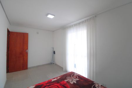 Quarto 1 de casa para alugar com 2 quartos, 165m² em Vila Marari, São Paulo