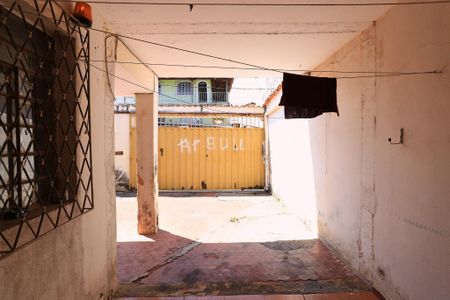 Casa à venda com 360m², 2 quartos e 2 vagasGaragem