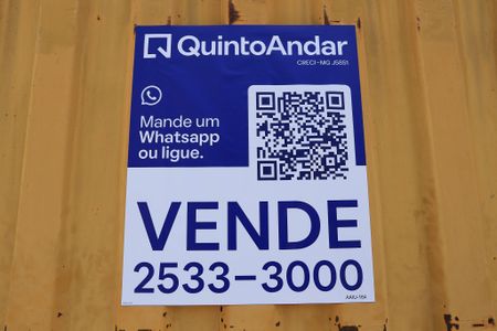 Casa à venda com 360m², 2 quartos e 2 vagasPlaquinha