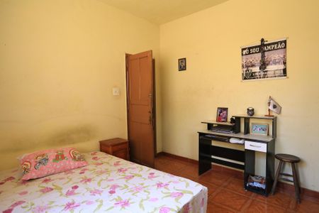 Casa à venda com 360m², 2 quartos e 2 vagasQuarto