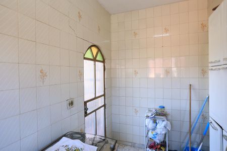 Casa à venda com 360m², 2 quartos e 2 vagasCozinha