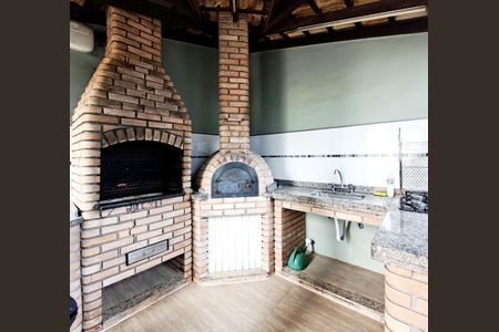 Casa à venda com 470m², 4 quartos e 3 vagasChurrasqueira