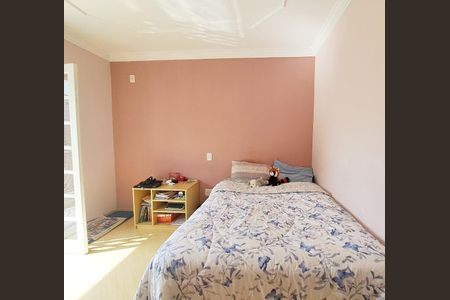 Casa à venda com 470m², 4 quartos e 3 vagasSuíte 2