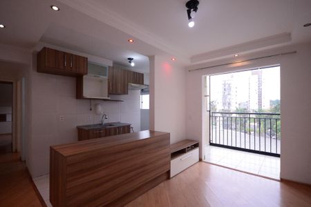 Sala  de apartamento à venda com 2 quartos, 49m² em Jardim Celeste, São Paulo