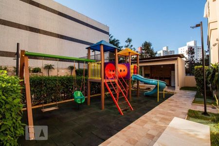 Apartamento à venda com 49m², 2 quartos e 1 vagaÁrea comum - Playground