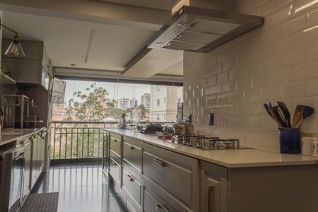 Apartamento à venda com 180m², 3 quartos e 3 vagasCozinha