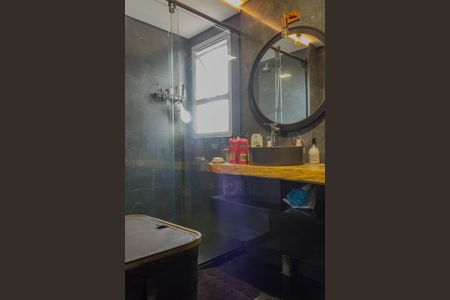 Apartamento à venda com 180m², 3 quartos e 3 vagasBanheiro da Suíte 1