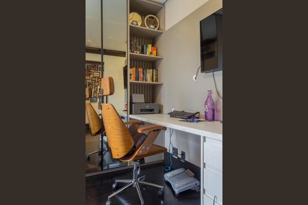 Apartamento à venda com 180m², 3 quartos e 3 vagasSuíte 3