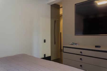 Apartamento à venda com 180m², 3 quartos e 3 vagasSuíte 1