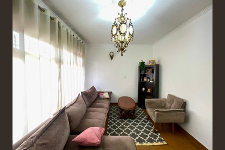Sala 1 de casa à venda com 6 quartos, 400m² em Vila Barros, Guarulhos