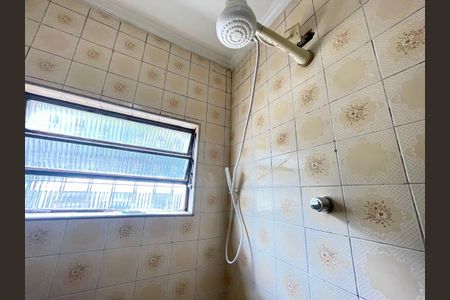 Casa à venda com 400m², 6 quartos e 8 vagas Casa à venda com 400m², 6 quartos e 8 vagasBanheiro 2